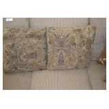 Pair of Floral Jacquard Throw Pillows
