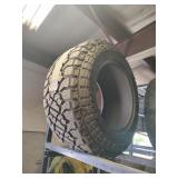 New Kenda 33 x 12.5 R18 Tire
