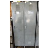 2 Lockers