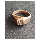 10K Gold Ring Size 7.25