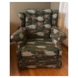 Floral Upholstered Armchair with Tufted Back