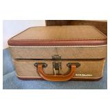 Vintage Victrola Portable Record Player