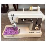 Singer Touch & Sew Model 636