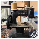 Singer Miniature Sewing Machine