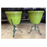 Plastic Pots With Metal Stands