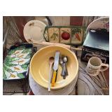 Kitchenware and Serveware Lot