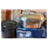Magnalite 18 Qt Roaster & Enamel Pot