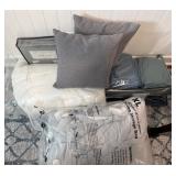Queen Comforters and Sheet Sets
