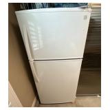 Kenmore Top-Freezer Refrigerator