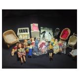 Dollhouse Dolls and Accessories