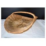 Vtg Rattan Gathering Basket