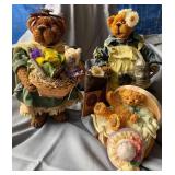 Boyd's Bear Figurines and Music Box Set