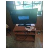 Samsung 32' TV & Cart