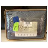 Queen Size Comforter Set