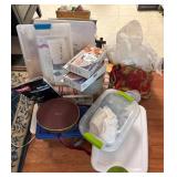 Sewing Lot with Containers