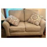 Craftmaster Fabric Loveseat with Cushions