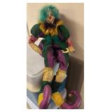 27ï¿½ Decorative Clown Figurine