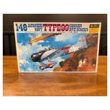1/48 Japanese Navy Type 99 Model Kit