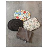 Table Cloth & Place Matsï¿½64ï¿½46