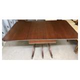 Duncan Phyfe-Style Mahogany Drop-Leaf Table
