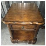 Traditional Solid Wood Nightstand w/ Drawer