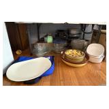 Bakeware and Kitchenware Collection