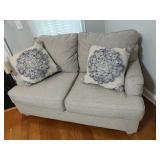 Gray 5'6' Love Seat