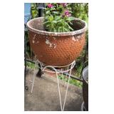 Hammered Metal Planter w/ Stand