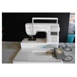 Singer Quantum Stylist 9960 Sewing Machine