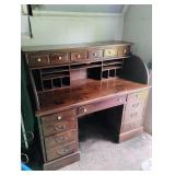 Vintage Ethan Allen Rolltop Desk