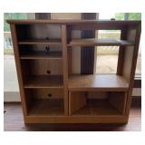 Oak-Finished Wooden Shelving Unit with Glass Top