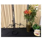 Three-Pot Plant Holder with Brass Pot and Decorati