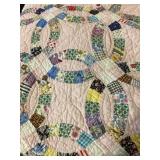 Handmade Double Wedding Ring Patchwork Quilt