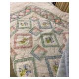 Full-Size Quilt with Three Matching Pillow Shams