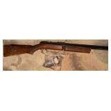 Benjamin Model 342 .22 Cal Air Rifle w/BBs