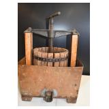 Vtg Fruit Grape Wine Cider Press