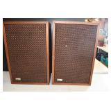 Pair of Vtg Harman Kardon HK-20 Speakers