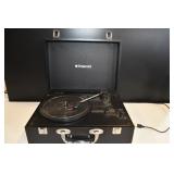 Polaroid PBT4001 Bluetooth Turntable in Case