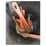 9 Pipe Wrenches