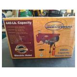 New Northern Industrial Tools Electric Hoist