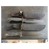2 Hunting Knives