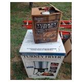 New Brinkman Turkey Fryer & Peanut Oil