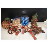 Pine Cone Ornaments & Jingles Door Hangers