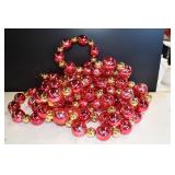 Vtg Pink & Gold Plastic Ball Garland