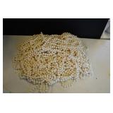Vtg White Ball Plastic Garland 7 Strands