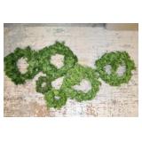 Lot of Vtg Wreaths in Vtg Box