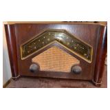 Zenith Model 6D029 Wood Tube Radio
