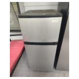 Vissani 4.5 Cu. Ft. Mini Refrigerator