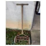 Vintage Manual Push Reel Lawn Mower