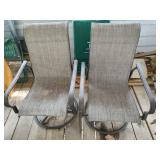 2 Swivel Patio Chairs